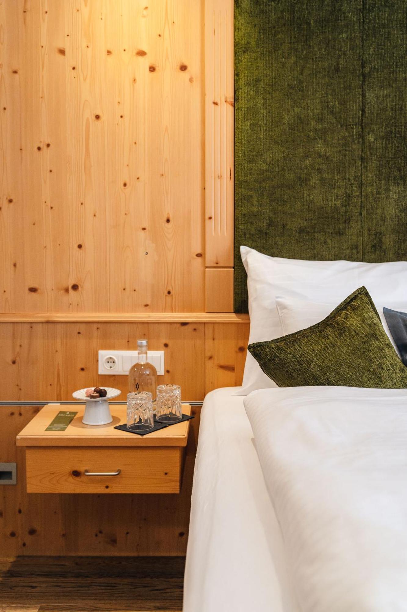 Arpuria L Hidden Luxury Mountain Home - Adults Friendly Sankt Anton am Arlberg Chambre photo